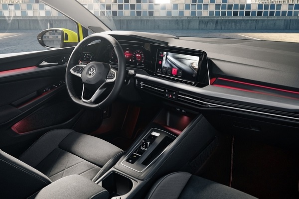 Volkswagen Golf 8 intérieur 2019