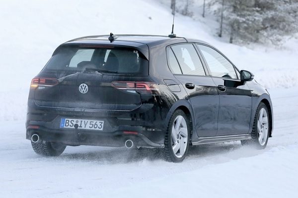 Volkswagen Golf 8 GTI : en essais dans le grand nord avant une présentation au salon de Genève 2020 ?