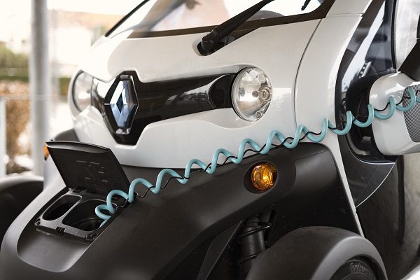 Etude : les habitudes des utilisateurs de voitures électriques et hybrides rechargeables