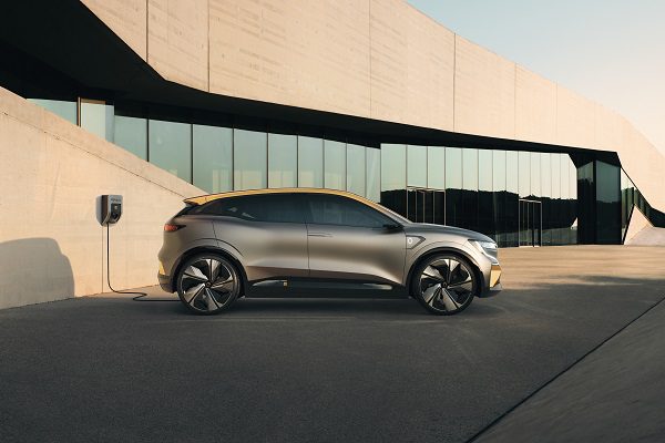 Renault Mégane-e : la compacte électrique arrive bientôt !