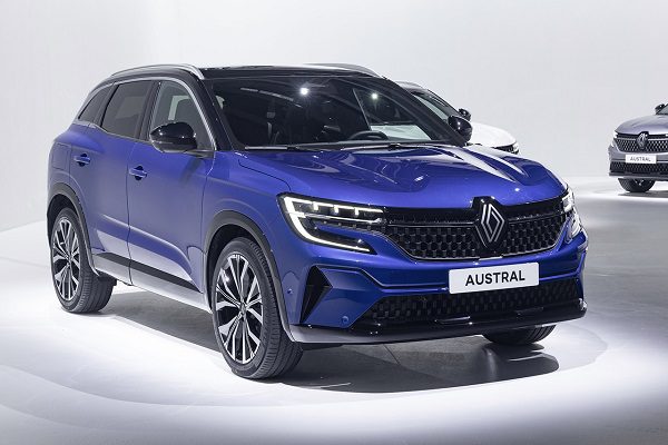Renault Austral : est-ce lui qui peut faire trembler le Peugeot 3008 et le Volkswagen Tiguan ?