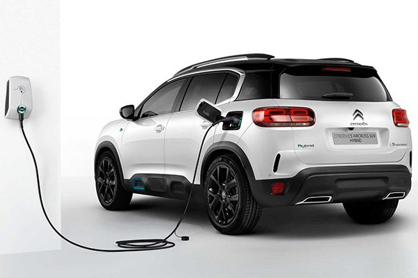 Hybrides et électriques, faire son choix dans une gamme variée chez Citroën
